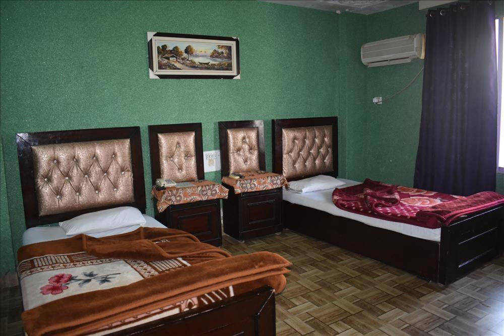 Hotel Regent Rawalpindi Exterior photo